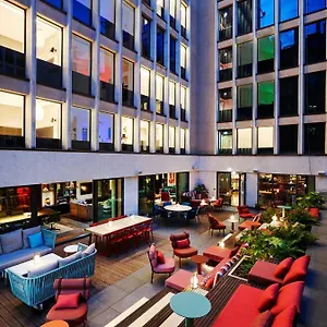 Hotel Citizenm Champs-élysées, Paris