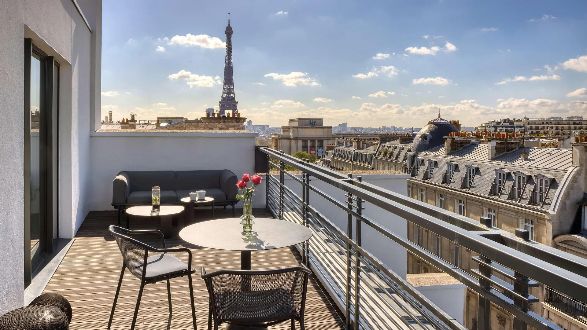Canopy By Hilton Paris Eiffel Tower 4*,