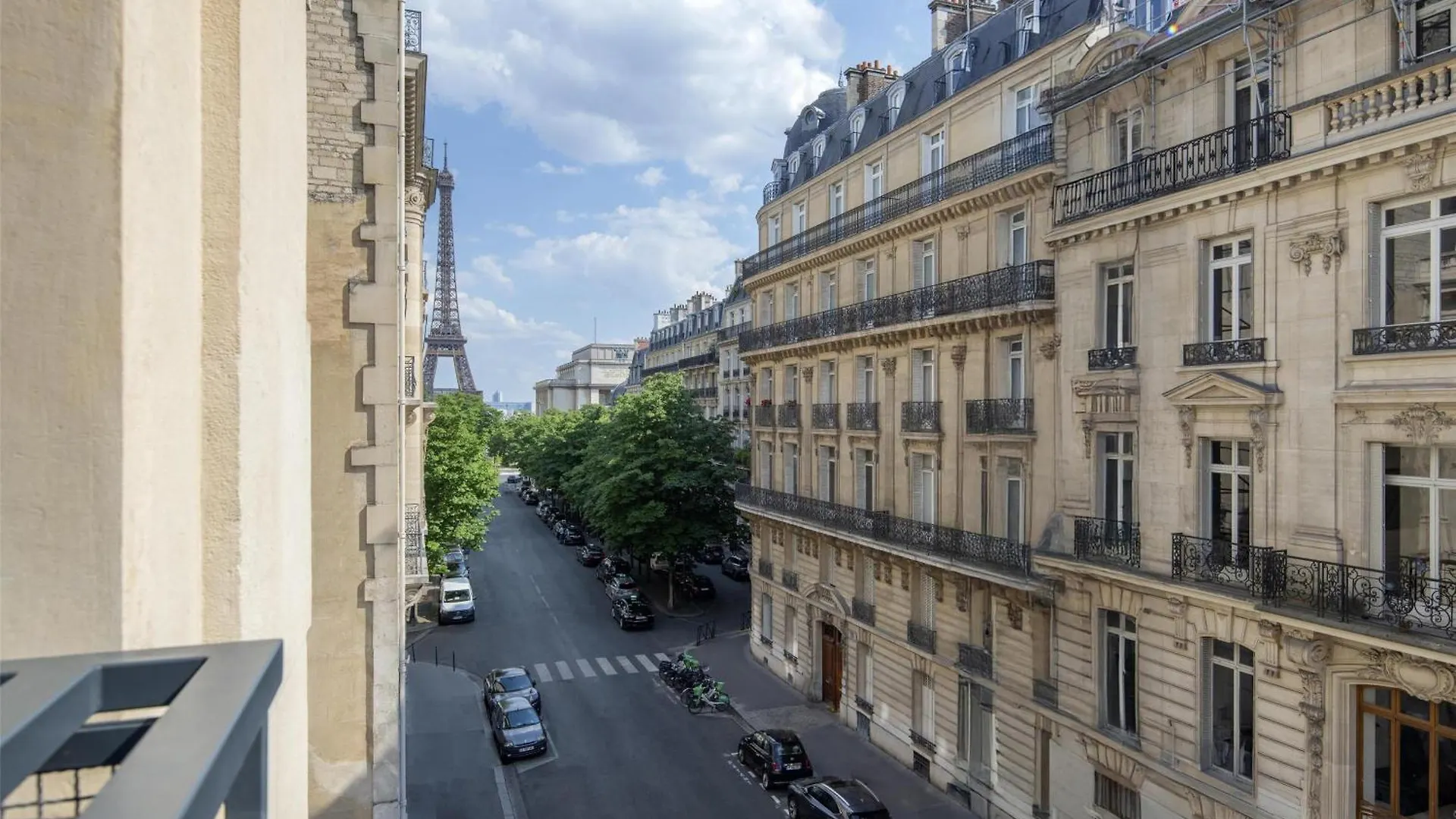 Canopy By Hilton Paris Eiffel Tower Hotel