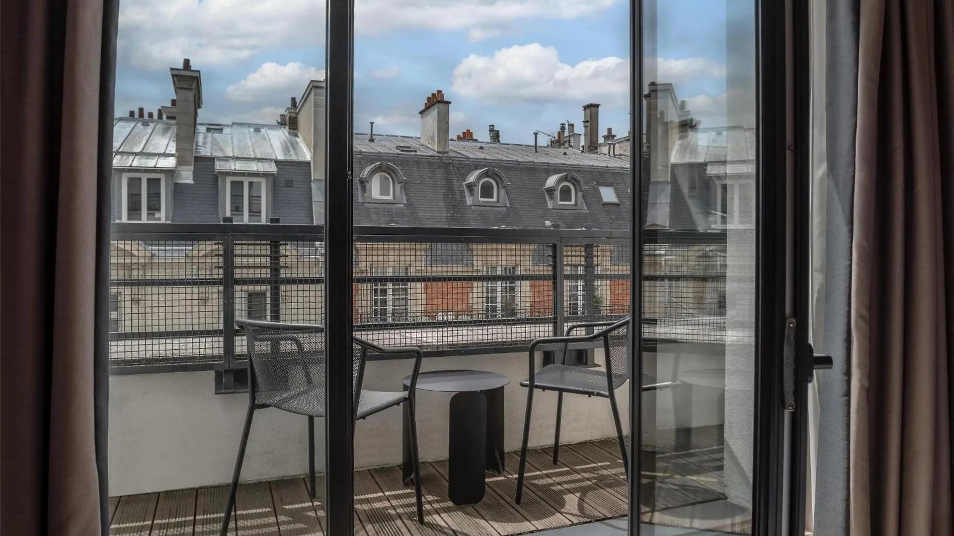 **** Hotel Canopy By Hilton Paris Eiffel Tower Francia